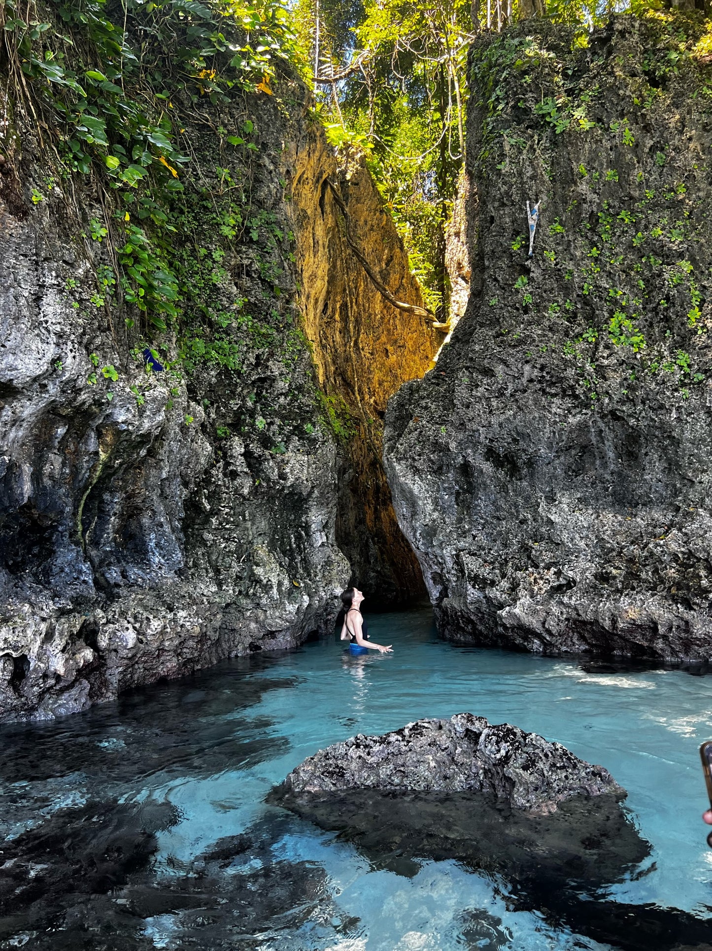 Belifu Canyon day tour Kavieng New Ireland