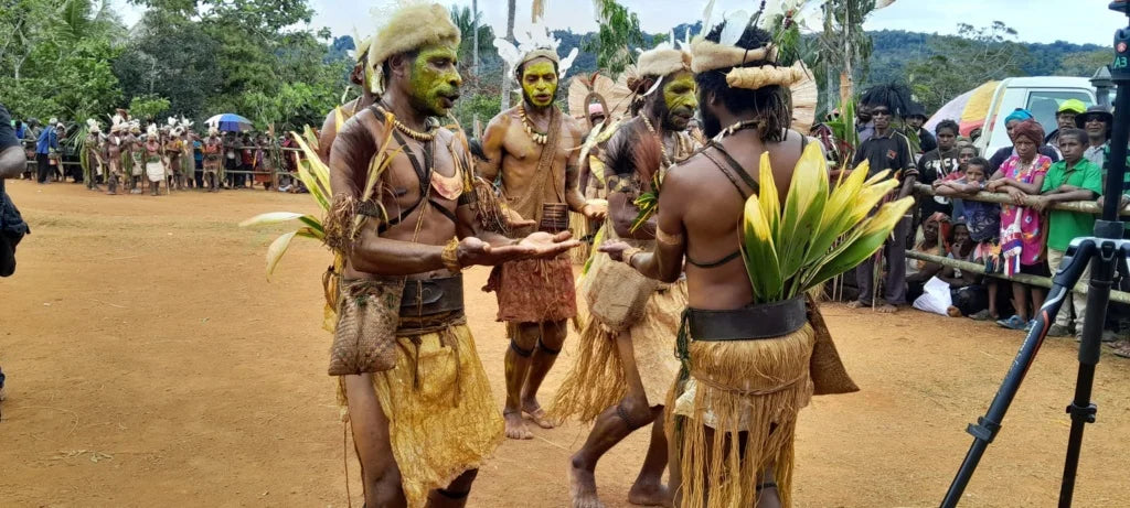 Kutubu Kundu & Digaso Festival
