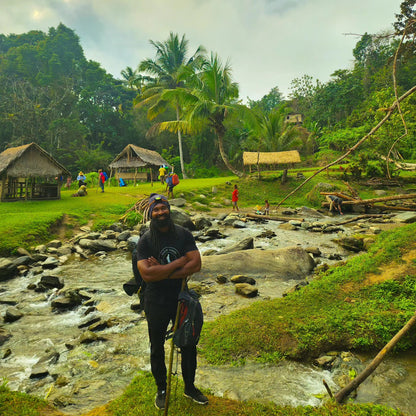 Sendero Kokoda y acampada nocturna